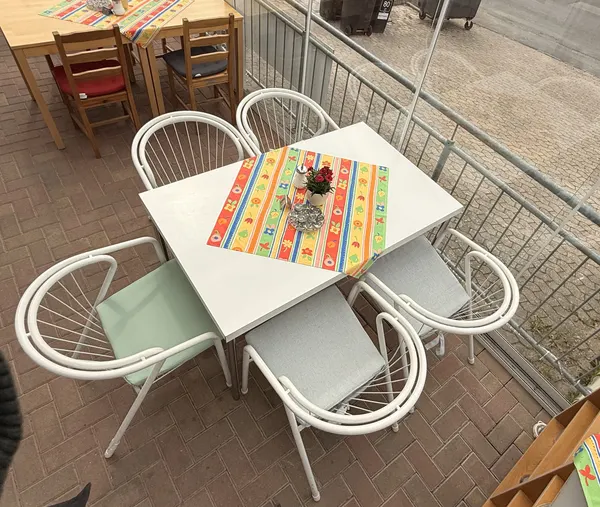 Tisch 6 im Wintergarten